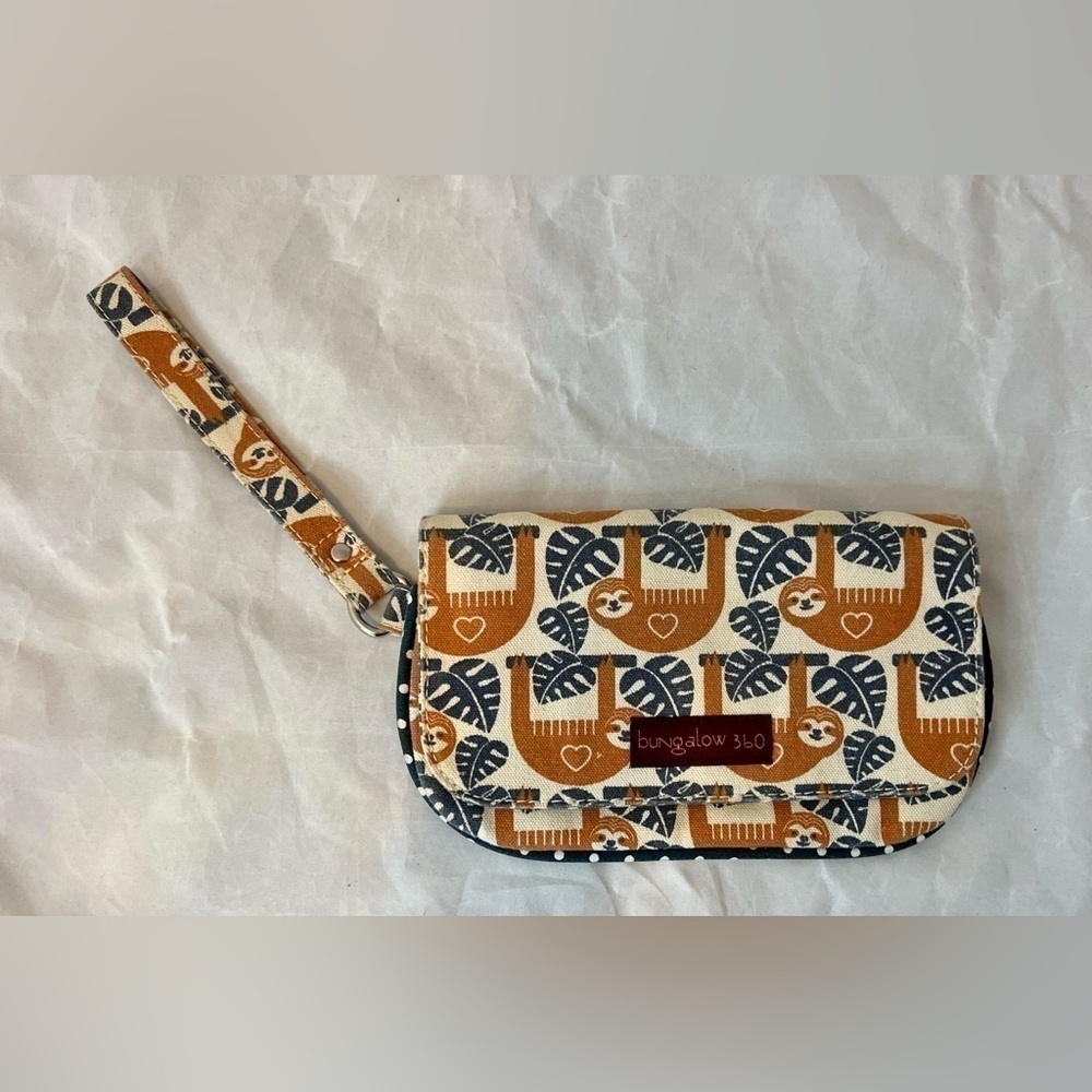 Bungalow 360 canvas sloth wristlet NWOT